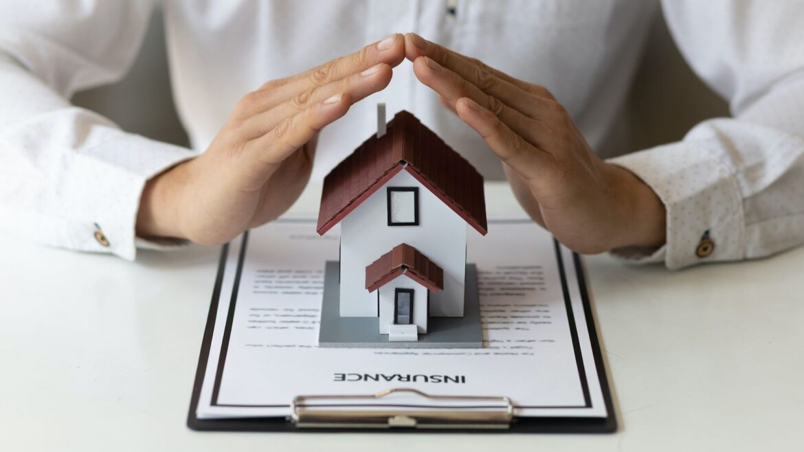 The Home Insurance Claims Process: What to Expect and How to Navigate It